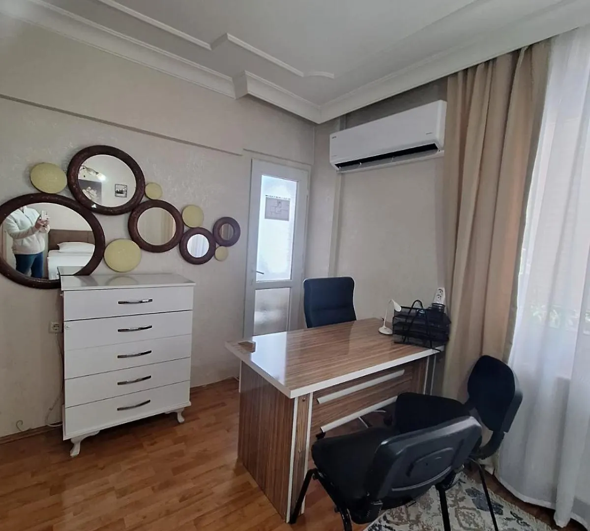 2 Ege Ueniversite Ve Hastanesi Yakini , Aileye Ve Firma Calisanlarina Uygun Bornova Apartment